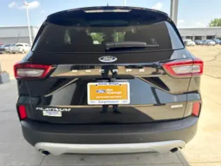 Ford Escape Híbrido 2023 AWD Platinum 4 puertas SUV