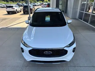Ford Escape 2023 AWD ST-Line Select 4 puertas SUV