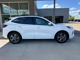 Ford Escape 2023 AWD ST-Line Select 4 puertas SUV