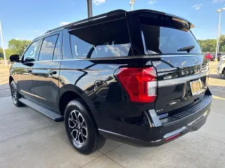 Ford Expedition MAX 2023 4x4 XLT 4 puertas SUV