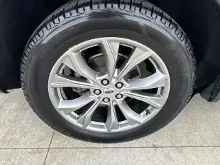 Ford Explorer 2023 AWD XLT 4 puertas SUV