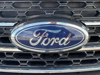 Ford Explorer 2023 AWD XLT 4 puertas SUV