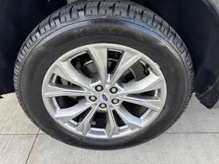 Ford Explorer 2023 AWD XLT 4 puertas SUV