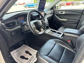 Ford Explorer 2023 AWD XLT 4 puertas SUV