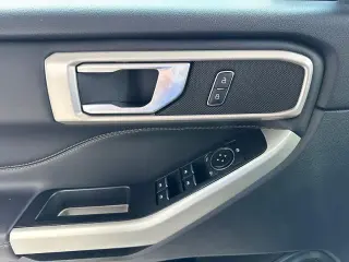 Ford Explorer 2023 AWD XLT 4 puertas SUV