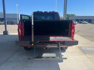 Ford F-150 2022 4x4 XLT 4 puertas SuperCrew 5.5 pies. SB
