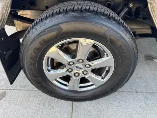 Ford F-150 2020 4x4 XLT 4 puertas SuperCrew 5.5 pies. SB