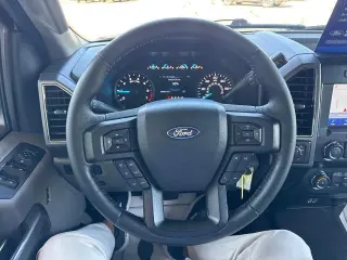Ford F-150 2020 4x4 XLT 4 puertas SuperCrew 5.5 pies. SB