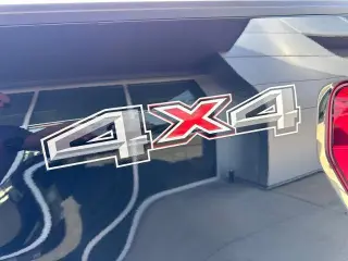 Ford F-150 2021 4x4 XLT 4 puertas SuperCrew 5.5 pies SB