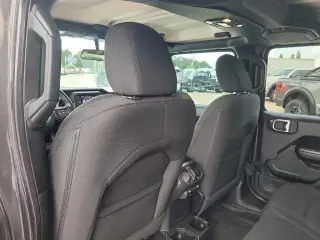 Jeep Wrangler Unlimited 2020 4x4 Sport 4 puertas SUV