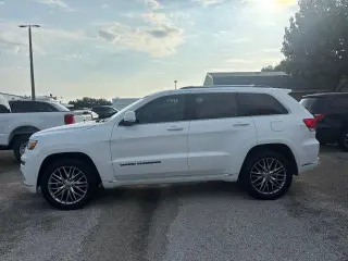 Jeep Grand Cherokee 2018 Summit 4x4 4 puertas SUV