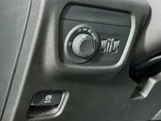 Jeep Grand Cherokee 2023 4x4 Altitude 4 puertas SUV
