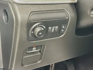 Jeep Wagoneer L 2023 Serie II 4x4 4 puertas SUV