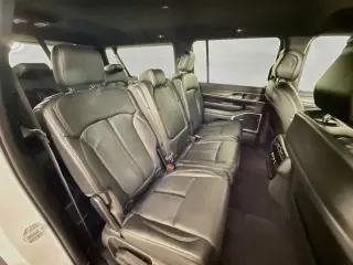 Jeep Wagoneer L 2023 Serie II 4x4 4 puertas SUV