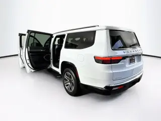 Jeep Wagoneer L 2023 Serie II 4x4 4 puertas SUV