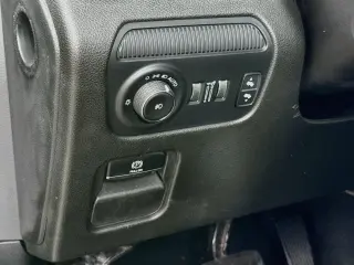 Jeep Wagoneer 2022 4x2 Serie I 4 puertas SUV