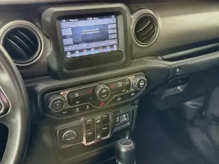 Jeep Gladiator 2022 4x4 Sport S 4 puertas Cabina Crew 5.0 pies SB