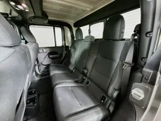 Jeep Gladiator 2022 4x4 Sport S 4 puertas Cabina Crew 5.0 pies SB
