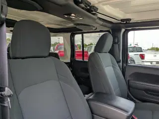 Jeep Wrangler 2023 4x4 Willys 4xe 4 puertas SUV