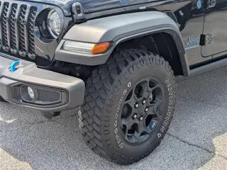 Jeep Wrangler 2023 4x4 Willys 4xe 4 puertas SUV