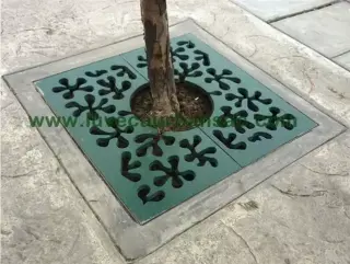 POSTES Y BANCAS PARA PLAZAS