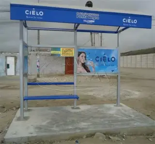 POSTES Y BANCAS PARA PLAZAS