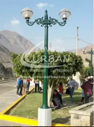 POSTES Y BANCAS PARA PLAZAS