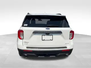 Ford Explorer 2023 AWD XLT 4 puertas SUV