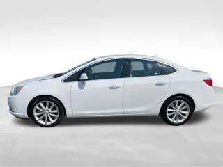 Buick Verano 2012 Grupo de Conveniencia 4 puertas Sedan