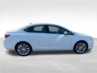 Buick Verano 2012 Grupo de Conveniencia 4 puertas Sedan
