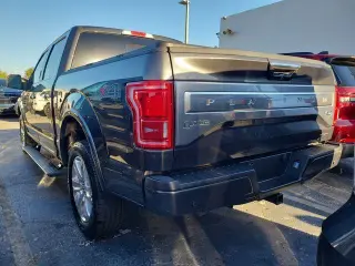 Ford F-150 2016 4x4 Platinum 4 puertas SuperCrew 5.5 pies. SB