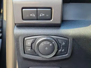 Ford F-150 2017 4x4 XLT 4 puertas SuperCrew 5.5 pies SB