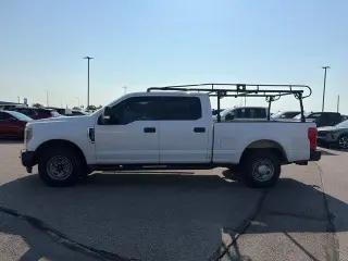 Ford F-250 Super Duty 2018 4x2 XL 4 puertas Cabina Doble batea de 6.8 pies