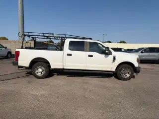 Ford F-250 Super Duty 2018 4x2 XL 4 puertas Cabina Doble batea de 6.8 pies