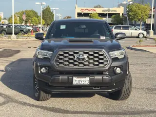 Toyota Tacoma 2023 4x4 TRD Sport 4 puertas Doble Cabina 6.1 pies LB