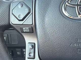 Toyota Tacoma 2023 4x4 TRD Sport 4 puertas Doble Cabina 6.1 pies LB