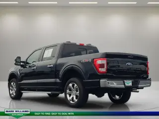 Ford F-150 2023 4x4 Lariat 4 puertas SuperCrew 5.5 pies. SB