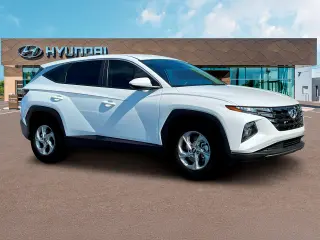 Hyundai TUCSON 2024 SE 4 puertas SUV