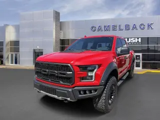 Ford F-150 2019 4x4 Raptor 4 puertas SuperCrew 5.5 pies. SB