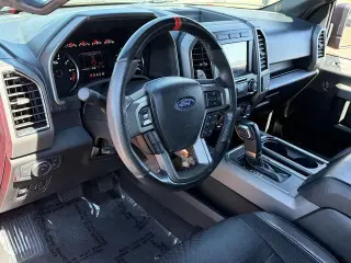 Ford F-150 2019 4x4 Raptor 4 puertas SuperCrew 5.5 pies. SB