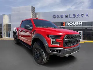 Ford F-150 2019 4x4 Raptor 4 puertas SuperCrew 5.5 pies. SB