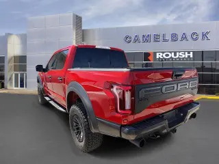 Ford F-150 2019 4x4 Raptor 4 puertas SuperCrew 5.5 pies. SB