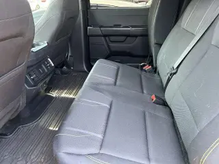 Ford F-150 2024 4x4 STX 4 puertas SuperCrew 5.5 pies. SB