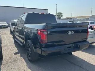 Ford F-150 2024 4x4 STX 4 puertas SuperCrew 5.5 pies. SB