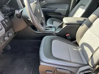 Chevrolet Colorado 2019 4x4 Z71 4 puertas Cabina Crew 5 pies. SB