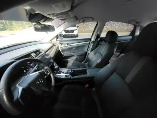Honda Civic 2019 LX 4dr Sedan CVT