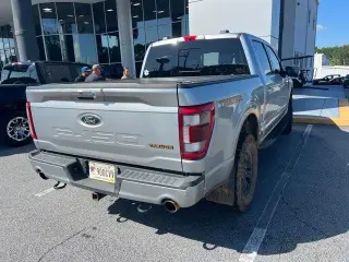 Ford F-150 2022 4x4 Tremor 4 puertas SuperCrew 5.5 pies. Caja corta.