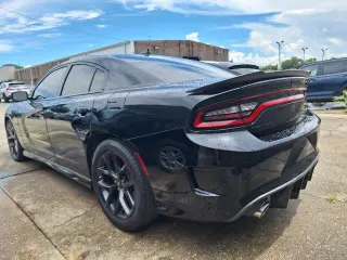 Dodge Charger 2022 R/T 4 puertas Sedan