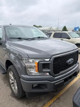 Ford F-150 2018 4x4 XL 4 puertas SuperCrew 5.5 pies. SB
