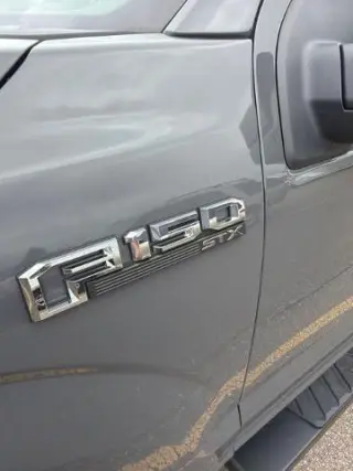 Ford F-150 2018 4x4 XL 4 puertas SuperCrew 5.5 pies. SB